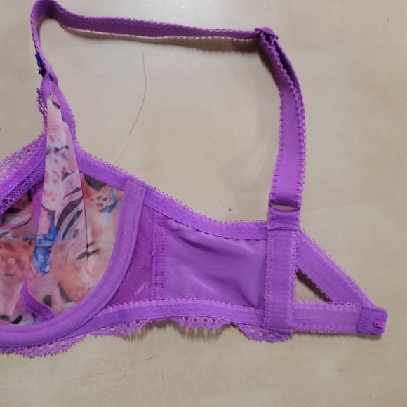 Freya Purple floral soft cup - Picture 3 of 3